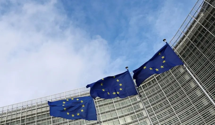 Inflação na Zona do Euro meta do BCE e planejamento financeiro global SEO AdSense