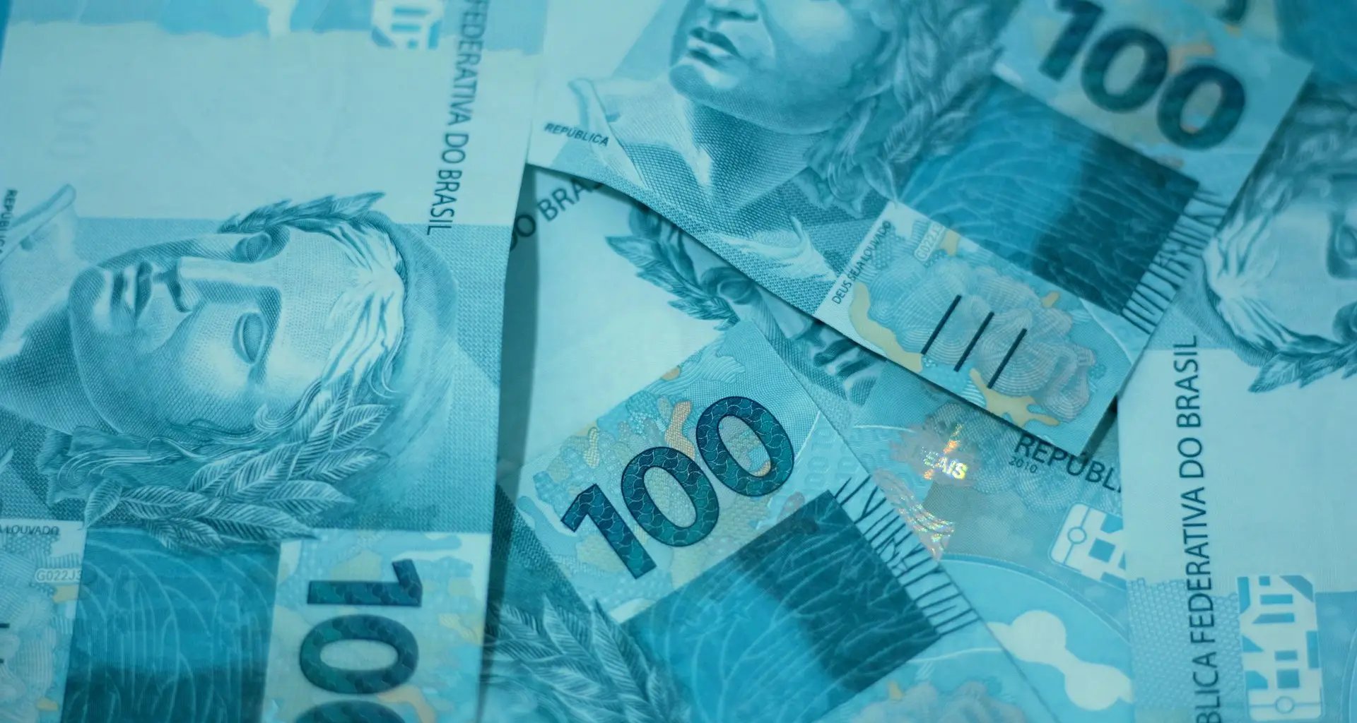 Investimento em Tesouro IPCA+ Monte Bravo estratégia contra estagflação 2026