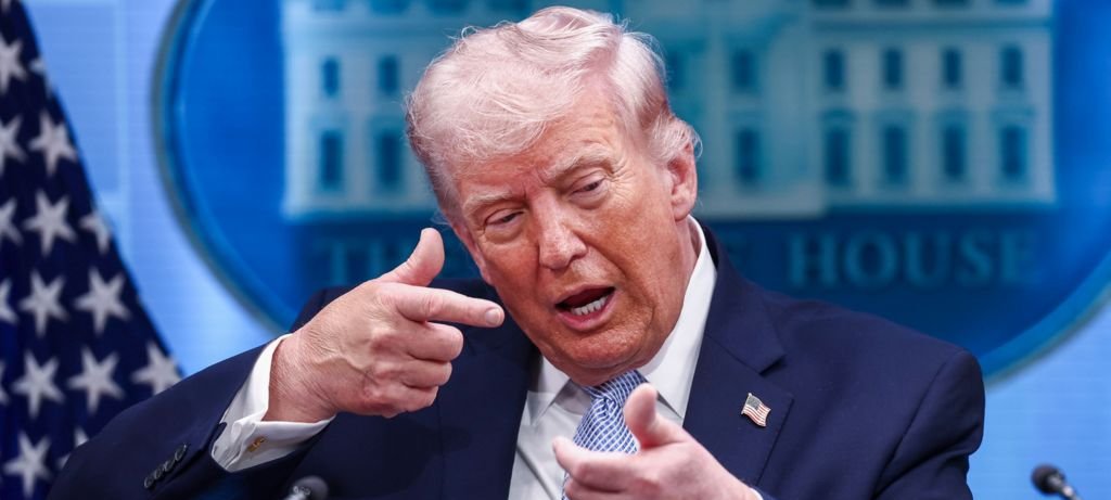 Tensões geopolíticas e ultimato de Trump ao Irã em 2026