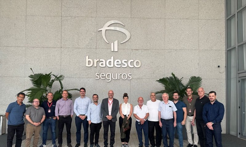 Parceria Bradesco Seguros e Sindirepa para qualidade em oficinas referenciadas